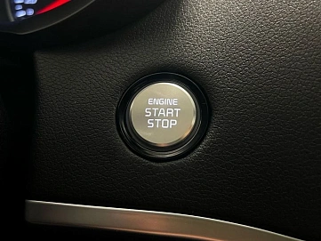 Kia Stinger, 2019г, передний привод, автомат