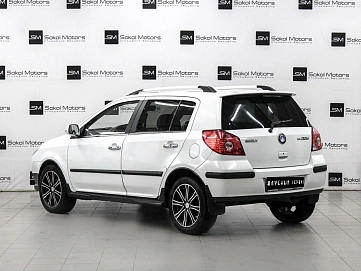 Geely MK Cross, 2013г, передний привод, механика