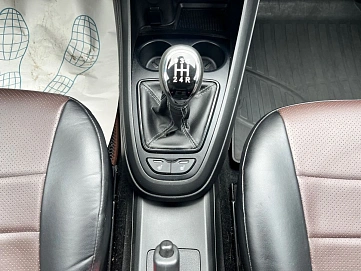 Lada (ВАЗ) Vesta, 2020г, передний привод, механика