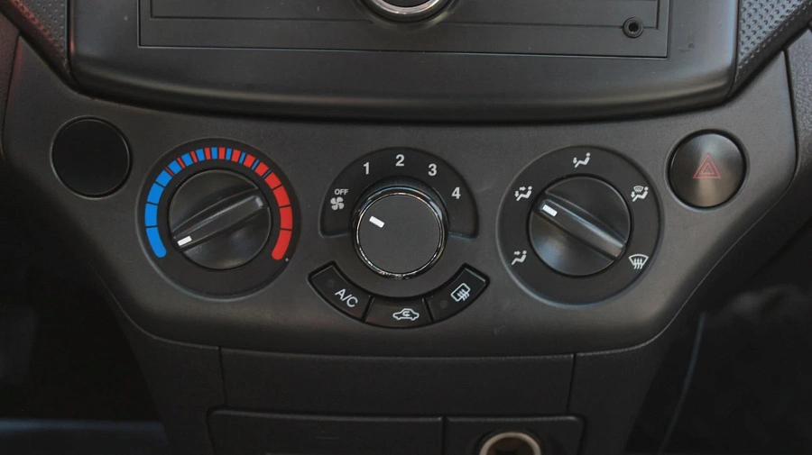 Chevrolet Aveo, 2007г., передний привод, механика