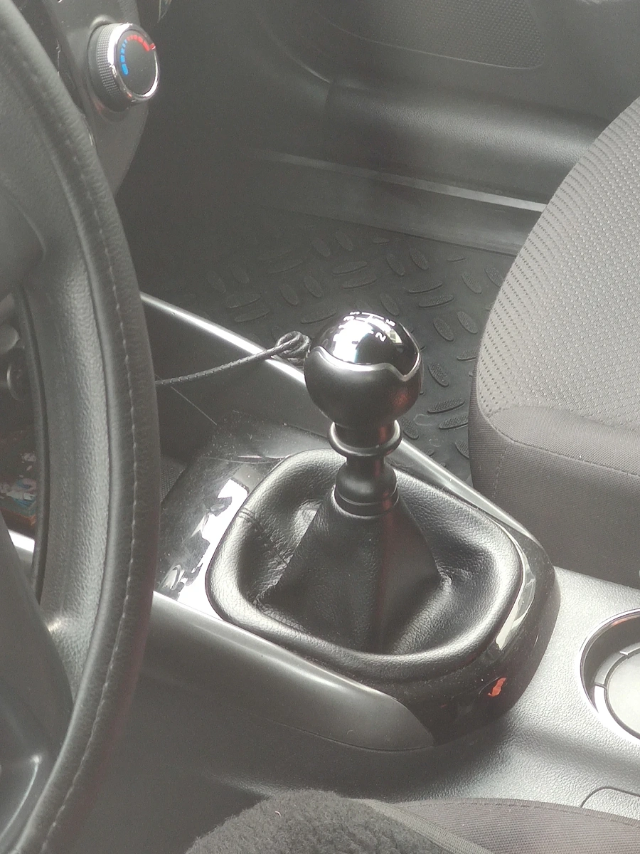 Kia Cerato, 2012г., передний привод, механика
