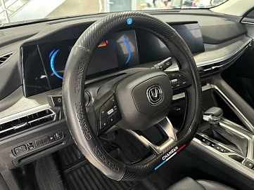 Changan , 2024г., передний привод, робот