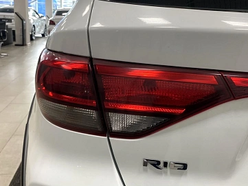 Kia , 2018г., передний привод, автомат