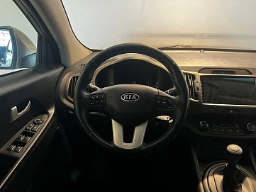 Kia Sportage, 2011г, передний привод, механика