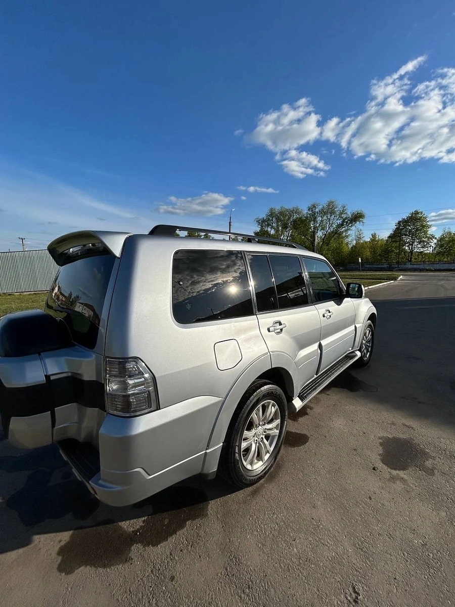 Mitsubishi Pajero, 2015г., полный привод, автомат