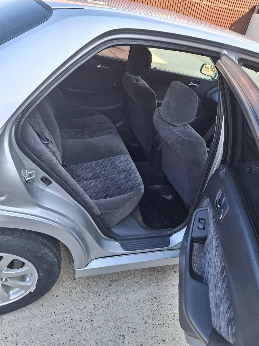 Isuzu Aska, 2001г., передний привод, автомат