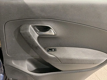 Volkswagen Polo, 2013г, передний привод, автомат