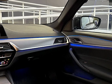 BMW , 2018г., задний привод, автомат