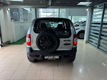 Chevrolet Niva, 2015г, полный привод, механика