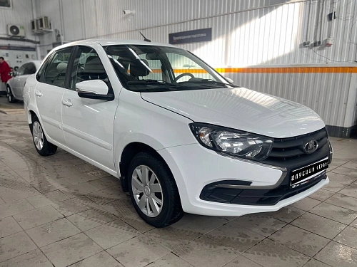 Lada (ВАЗ) Granta, 2021г, передний привод, механика