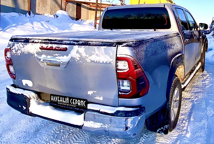 Toyota Hilux, 2018г., полный привод, автомат