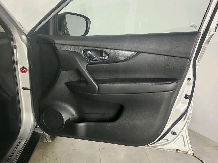 Nissan X-Trail, 2017г., передний привод, вариатор