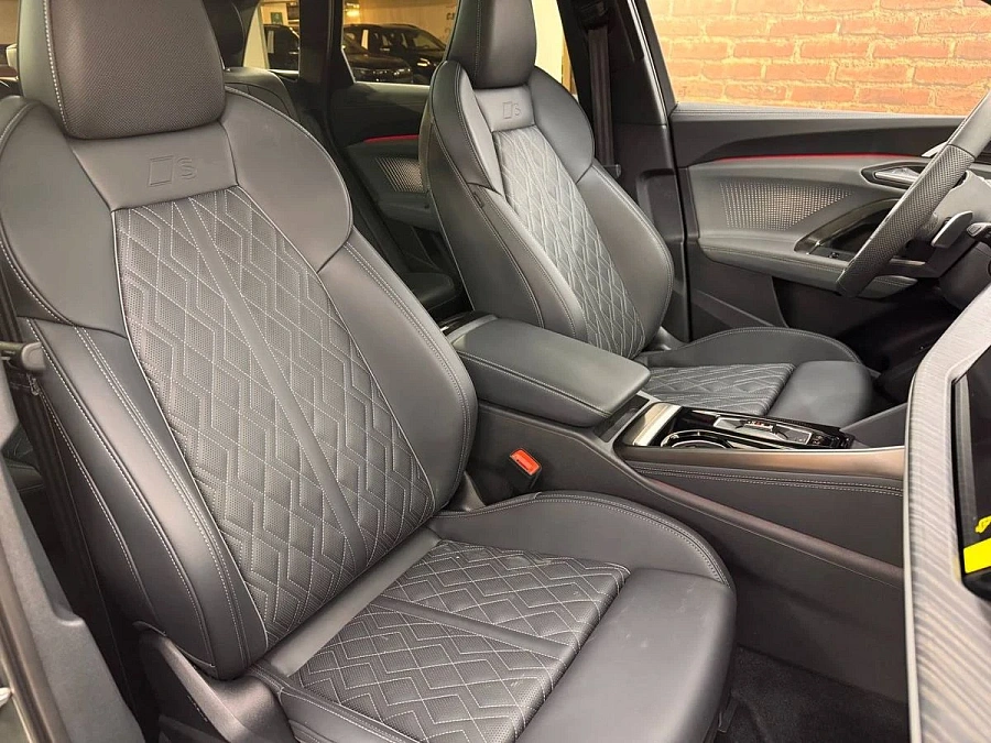 Audi Q5, 2025г., полный привод, робот