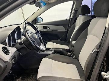 Chevrolet Cruze, 2013г, передний привод, механика