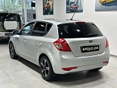 Kia Ceed, 2010г., передний привод, механика
