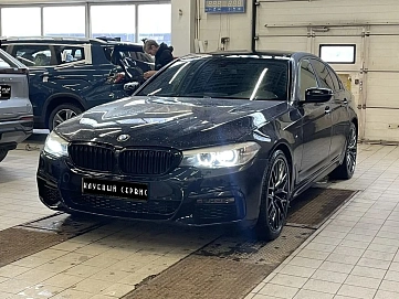 BMW , 2018г., полный привод, автомат