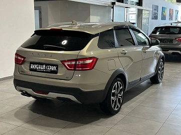 Lada (ВАЗ) , 2020г., передний привод, механика
