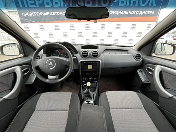 Renault Duster, 2013г, полный привод, механика