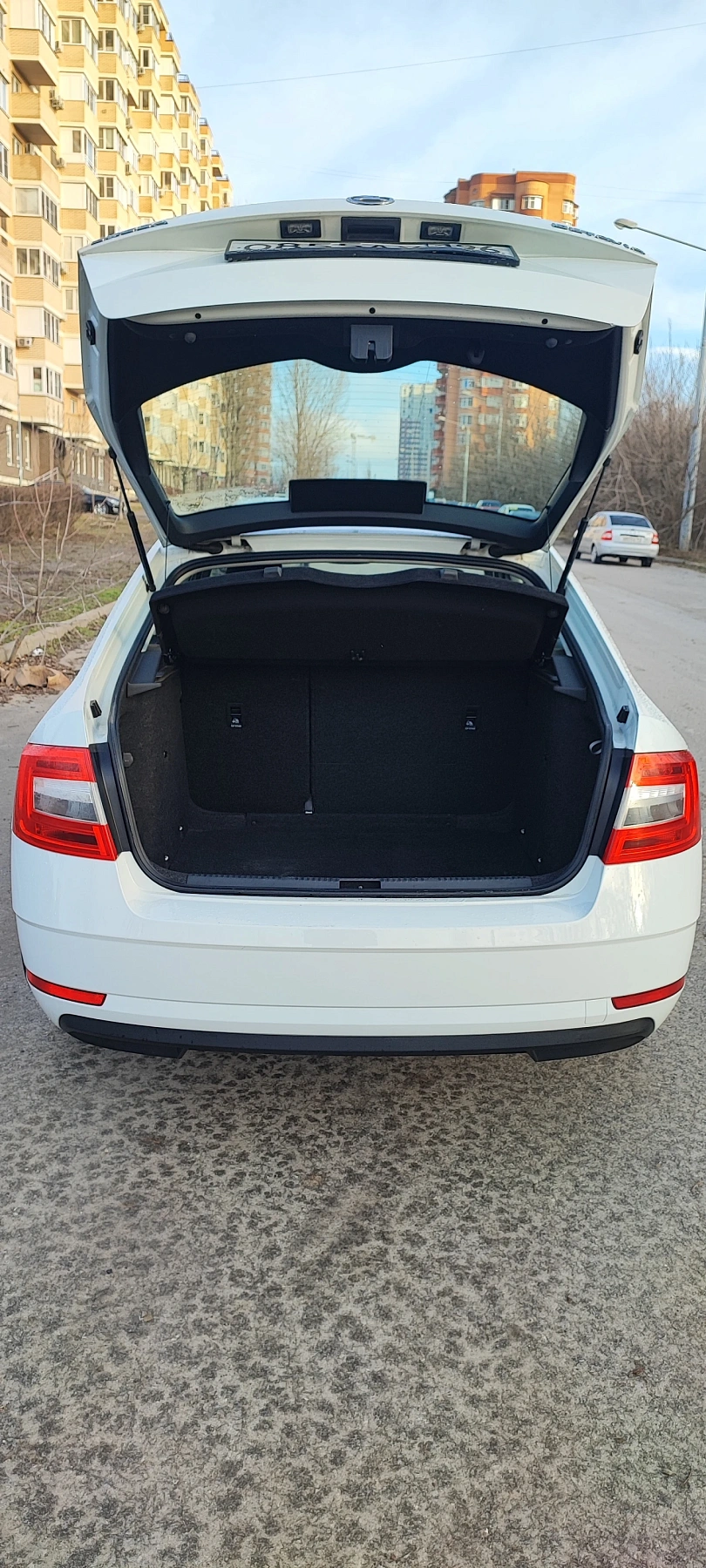 Skoda Octavia, 2020г., передний привод, робот