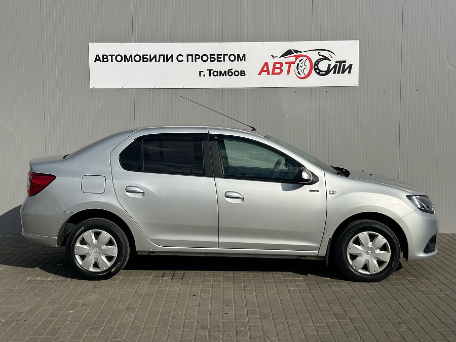 Renault Logan, 2017г., передний привод, автомат