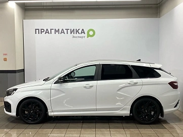 Lada (ВАЗ) Vesta, 2023г, передний привод, механика