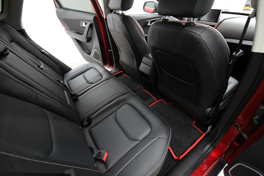 FAW Besturn X40, 2021г., передний привод, механика