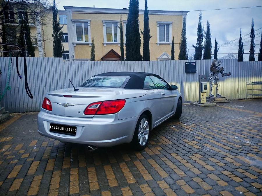 Chrysler Sebring, 2010г., передний привод, автомат