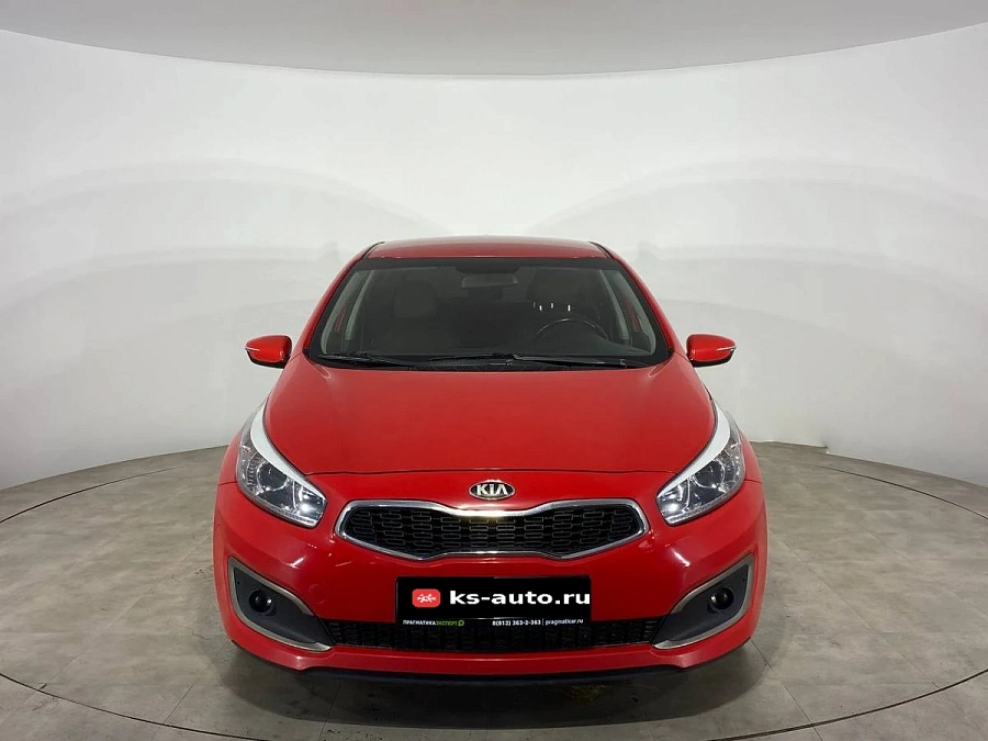 Kia Ceed, 2018г., передний привод, автомат