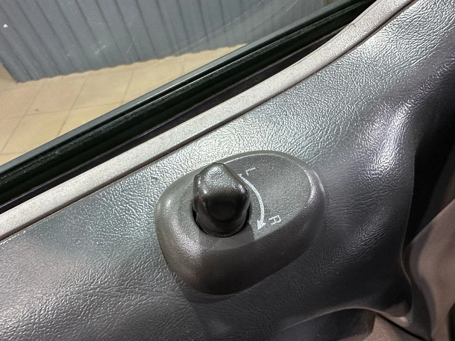 GMC Envoy, 2002г., полный привод, автомат