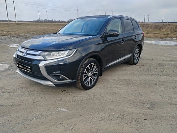 Mitsubishi Outlander, 2016г, полный привод, вариатор