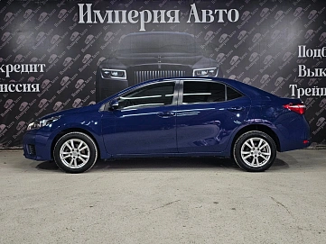 Toyota Corolla, 2014г, передний привод, вариатор