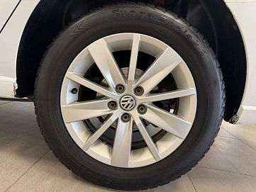 Volkswagen Polo, 2016г., передний привод, автомат