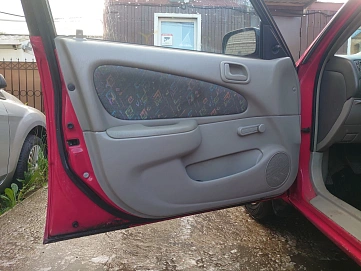 Toyota Corolla, 1998г, передний привод, механика