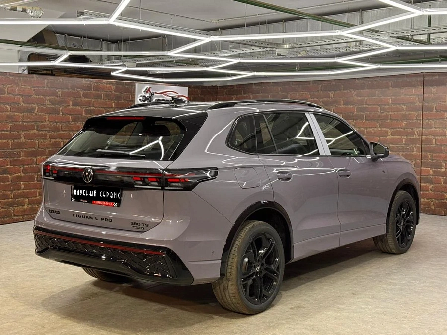 Volkswagen Tiguan, 2025г., полный привод, робот