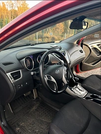 Hyundai Elantra, 2011г, передний привод, автомат
