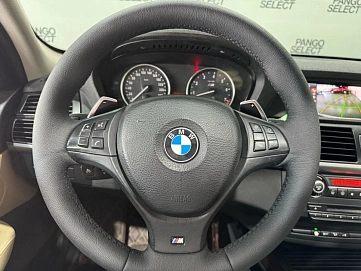 BMW X5, 2011г, передний привод, автомат