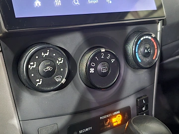 Toyota Corolla, 2011г, передний привод, автомат