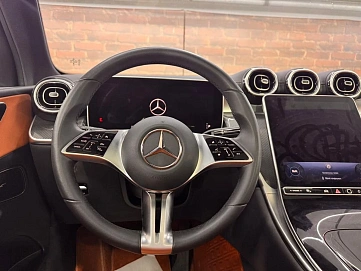 Mercedes-Benz GLC, 2024г, полный привод, автомат