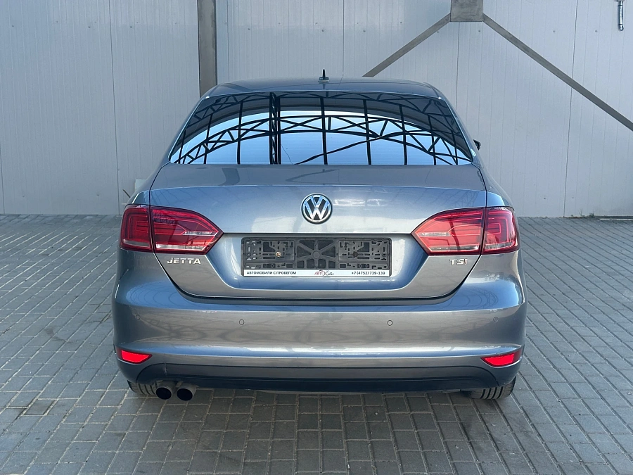 Volkswagen Jetta, 2014г., передний привод, робот