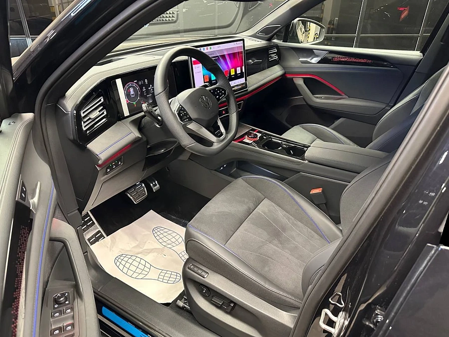 Volkswagen Tiguan, 2025г., полный привод, робот