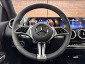 Mercedes-Benz GLB, 2024г., передний привод, робот
