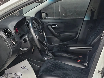 Volkswagen Polo, 2017г, передний привод, автомат