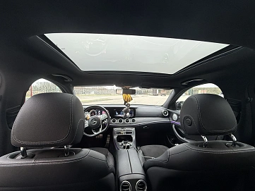 Mercedes-Benz E-Класс, 2019г, задний привод, автомат