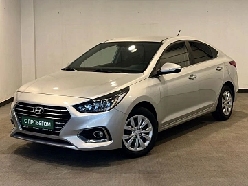 Hyundai Solaris, 2020г, передний привод, автомат