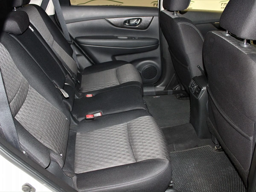 Nissan X-Trail, 2018г., передний привод, автомат