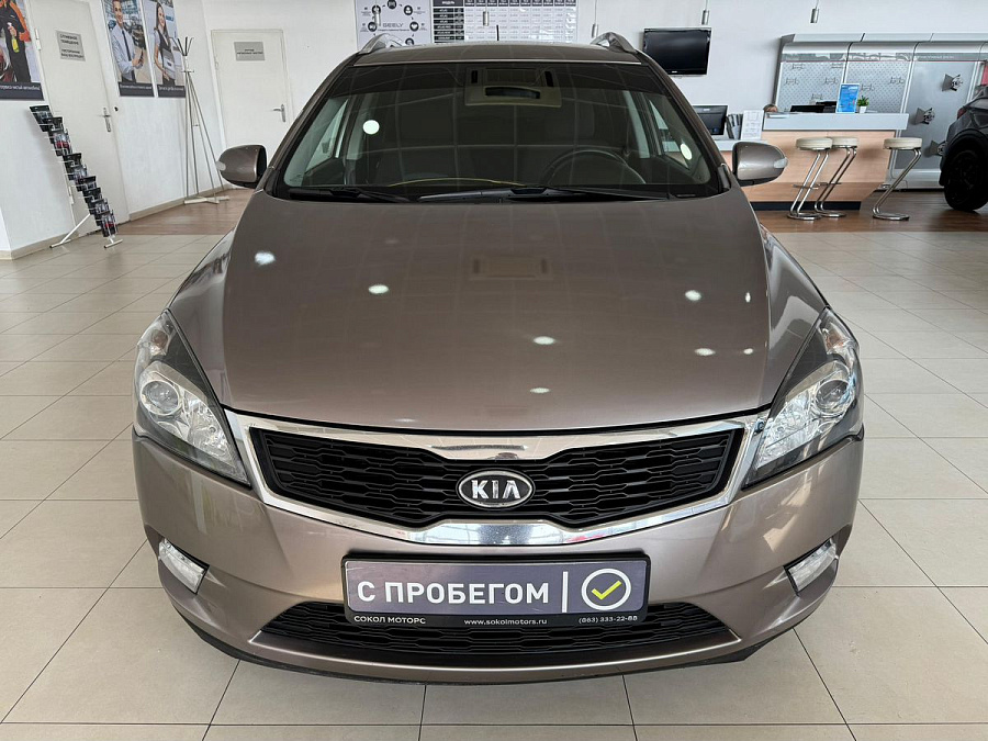 Kia Ceed, 2012г., передний привод, автомат