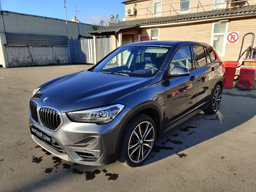 BMW X1, 2021г., передний привод, робот