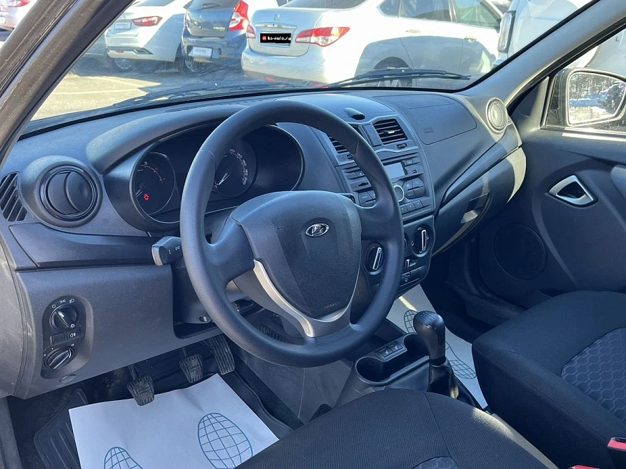 Lada (ВАЗ) Granta, 2023г., передний привод, механика