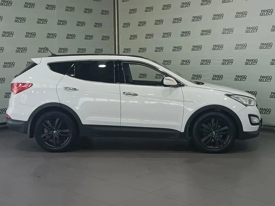 Hyundai Santa Fe, 2013г., передний привод, автомат
