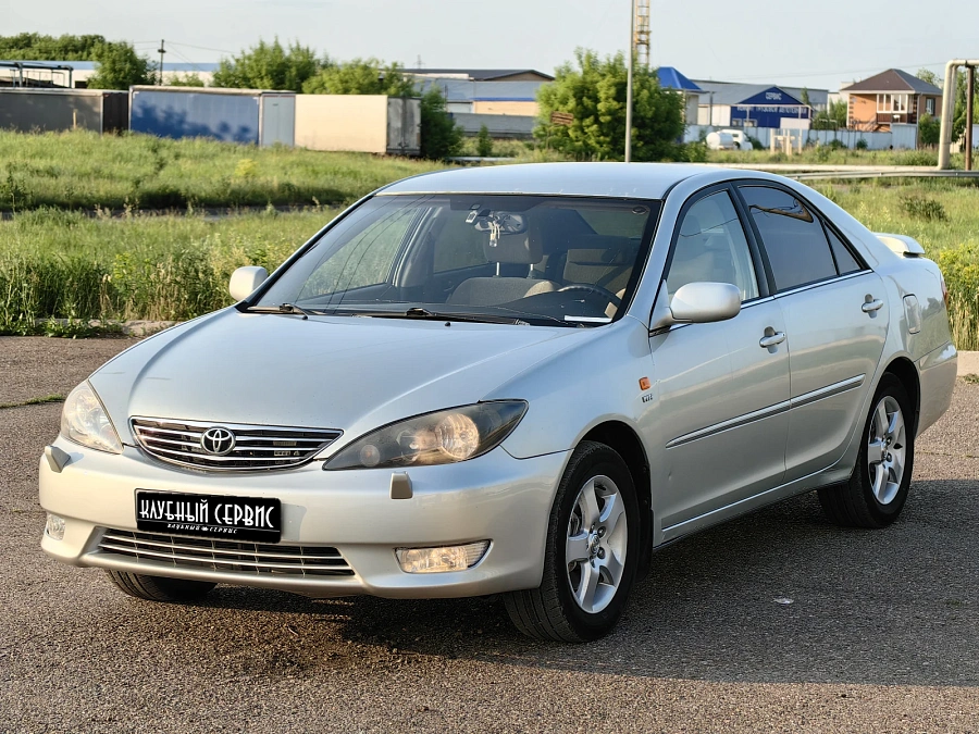 Toyota Camry, 2005г., передний привод, автомат